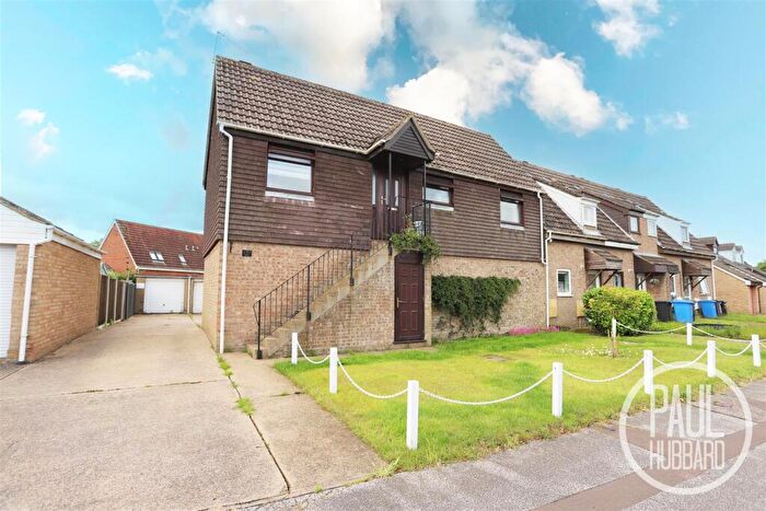 2 Bedroom Maisonette For Sale In Cowslip Crescent, Carlton Colville, NR33