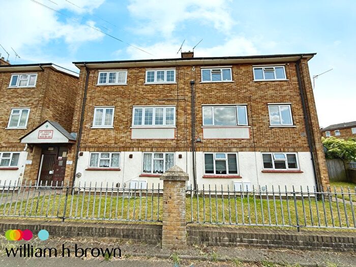 3 Bedroom Maisonette To Rent In Chafford Way, Grays, RM16
