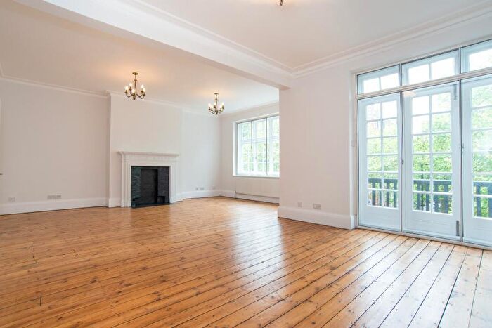 3 Bedroom Flat To Rent In Northwick Terrace, St John's Wood, NW8