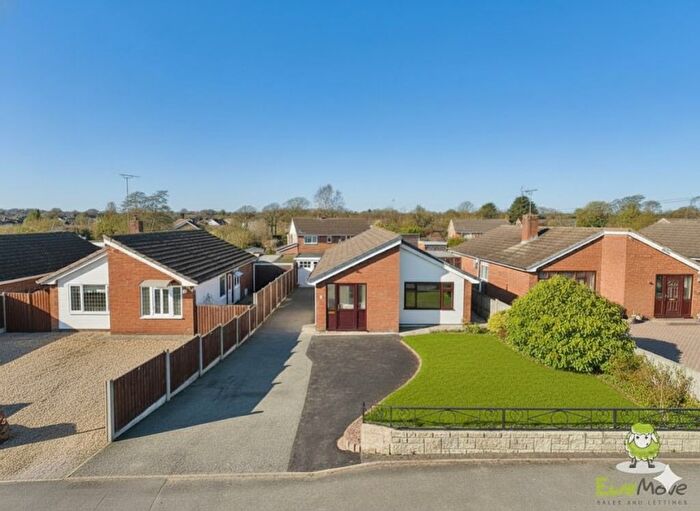 2 Bedroom Detached Bungalow For Sale In Cross O'th Hill Road, Nomans Heath, Malpas, Cheshire, SY14