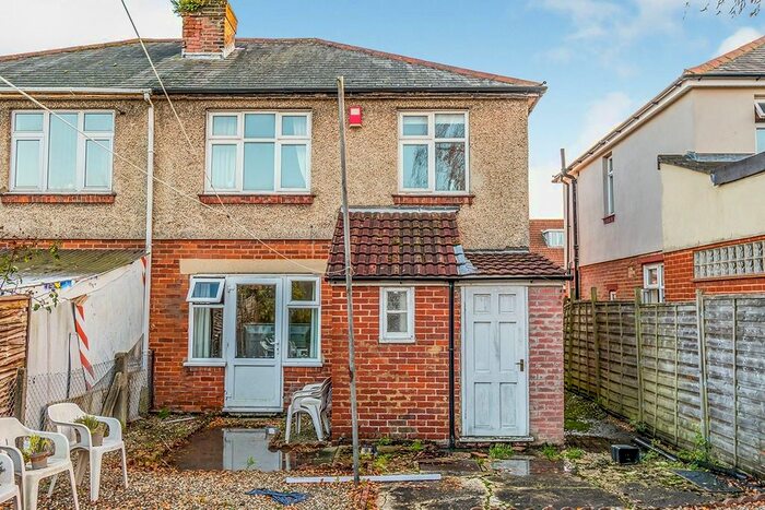 4 Bedroom Detached House To Rent In Burgess Road, Southampton SO16