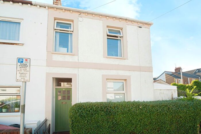 3 Bedroom End Of Terrace House To Rent In Fox Street, Roath, CF24