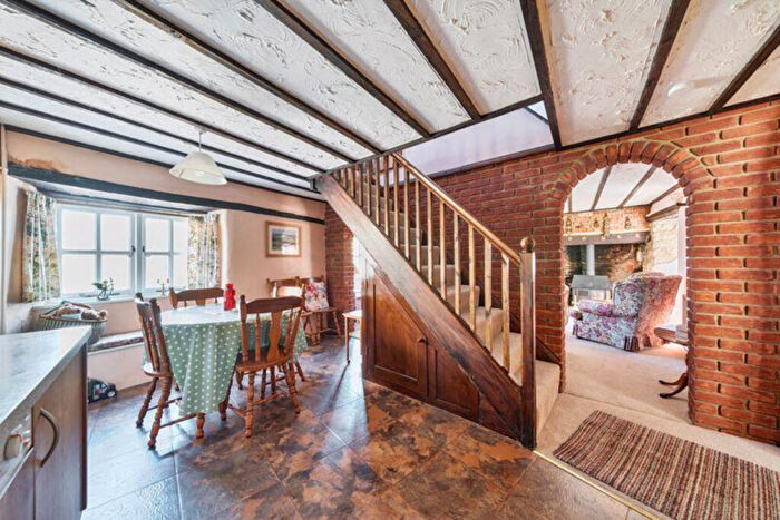 3 Bedroom Character Property For Sale In Longburton, Sherborne, DT9