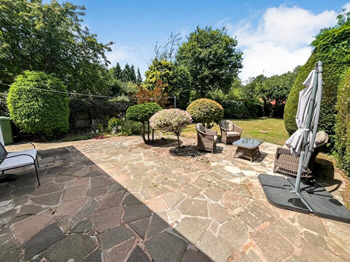 3 Bedroom Detached House For Sale In Percival Road, Hillmorton, Rugby, CV22