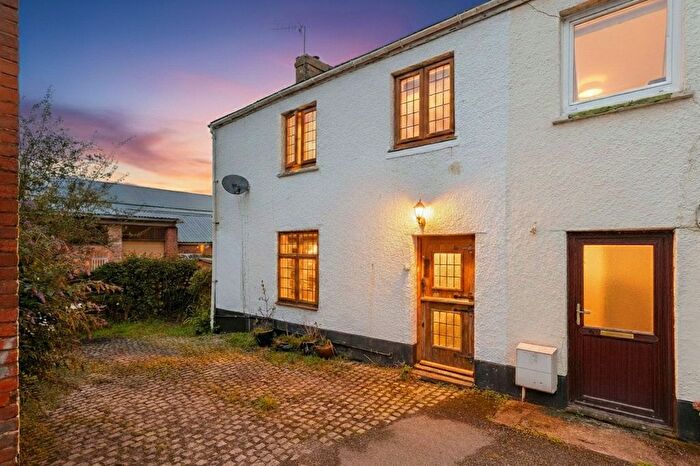 3 Bedroom End Terrace House For Sale In Stoke Canon, Exeter, EX5