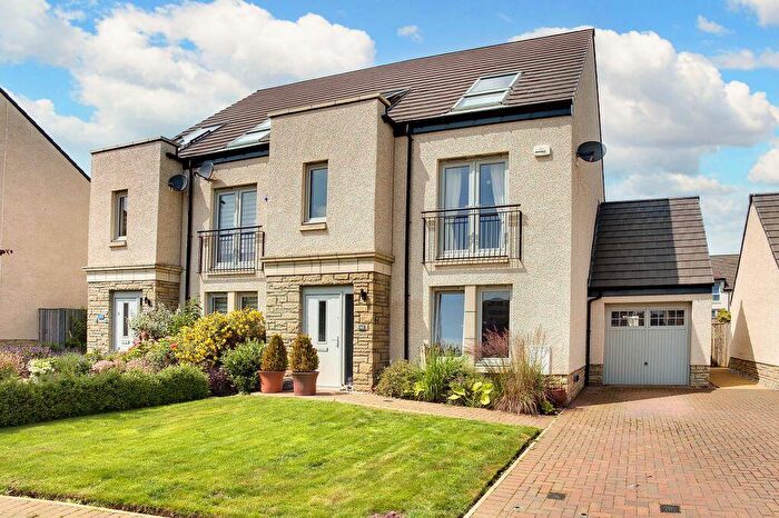5 Bedroom Town House For Sale In Fentoun Gait East, Gullane, EH31