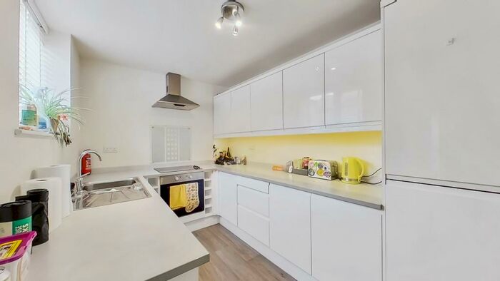 1 Bedroom Apartment To Rent In High Street, Burton-On-Trent, Staffordshire, DE14