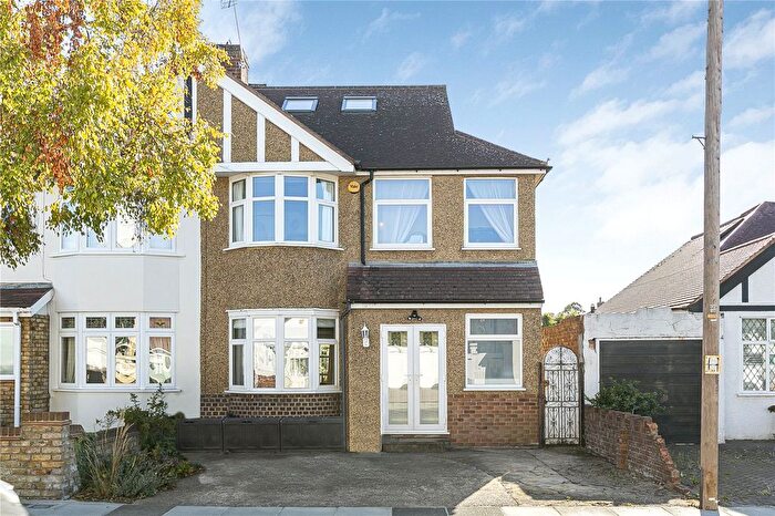 4 Bedroom Semi-detached House For Sale In Lyndhurst Avenue, Twickenham, TW2