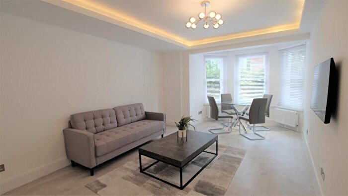 1 Bedroom Apartment To Rent In Abbey Road, St Johns Wood, NW8