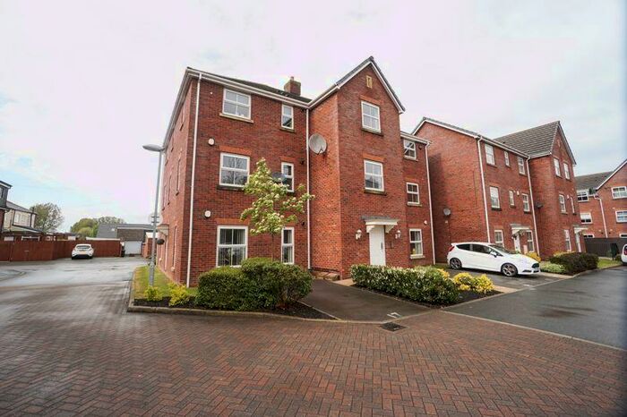 2 Bedroom Apartment To Rent In Marchwood Close, Blackrod, BL6