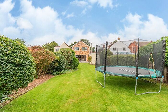 4 Bedroom Detached House To Rent In Station Road East, Ash Vale, Aldershot, GU12