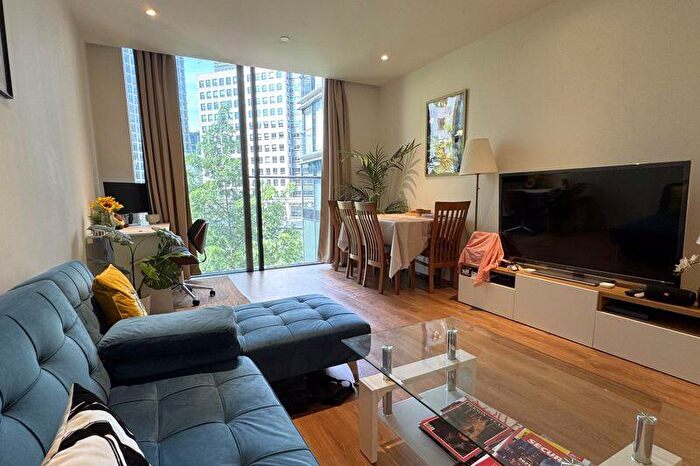 1 Bedroom Flat To Rent In Hampton Tower, South Quay Plaza, E14