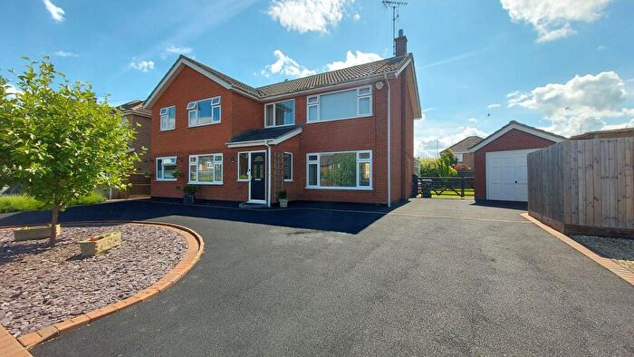 5 Bedroom Detached House For Sale In Stephenson Way, Bourne, PE10