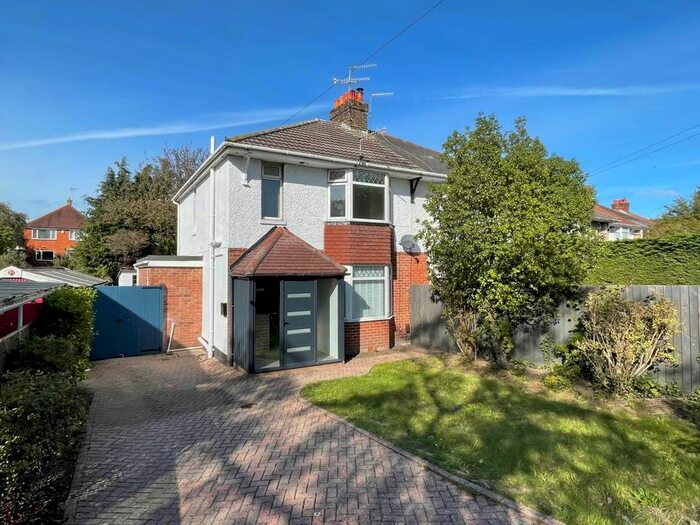 3 Bedroom Semi-Detached House To Rent In Ringwood Road, Parkstone, Poole, BH14