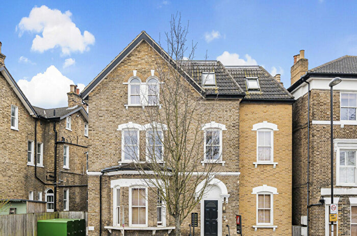 2 Bedroom Apartment For Sale In Albion Way, London, SE13