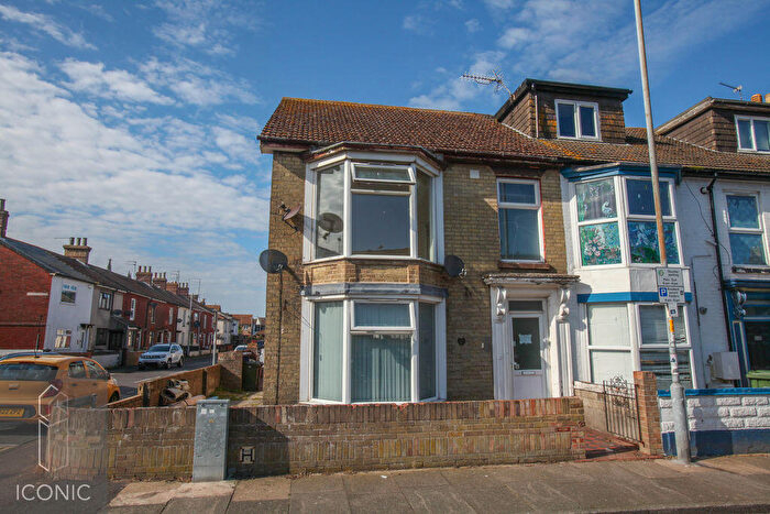 1 Bedroom Flat To Rent In Crown Road, Great Yarmouth, NR30