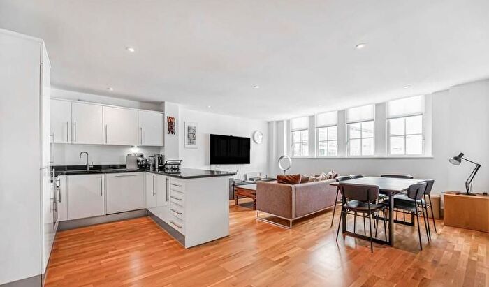 2 Bedroom Flat To Rent In Melcombe Place, Marylebone, London, NW1