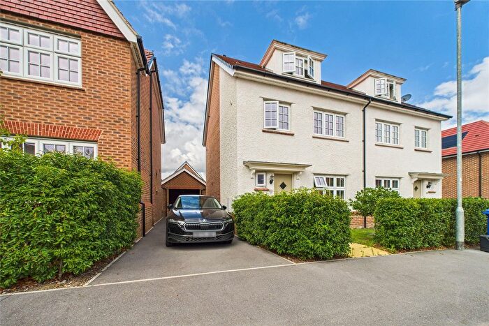 4 Bedroom Semi-Detached House To Rent In Galton Way, Warfield, Bracknell, Berkshire, RG42