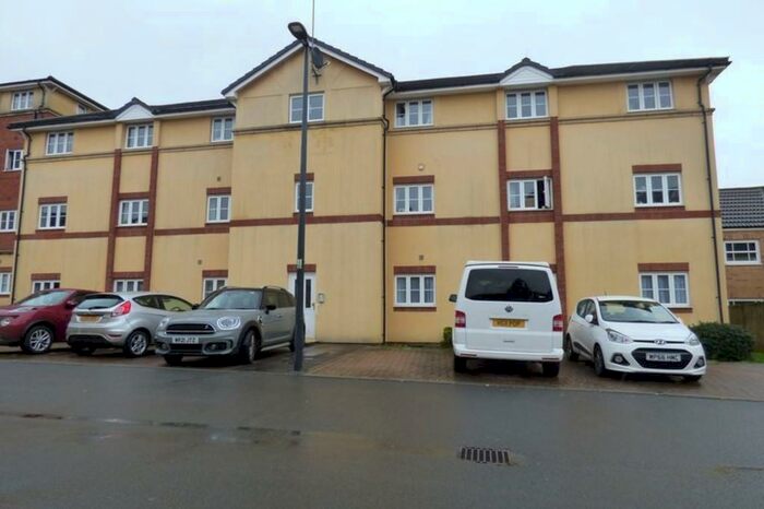 2 Bedroom Apartment To Rent In Shepherds Walk, Bradley Stoke, BS32