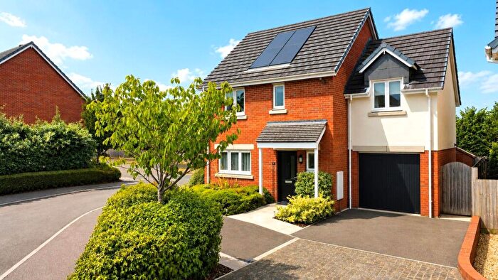 3 Bedroom Detached House For Sale In Osborne Gardens, Barnstaple, Devon, EX31
