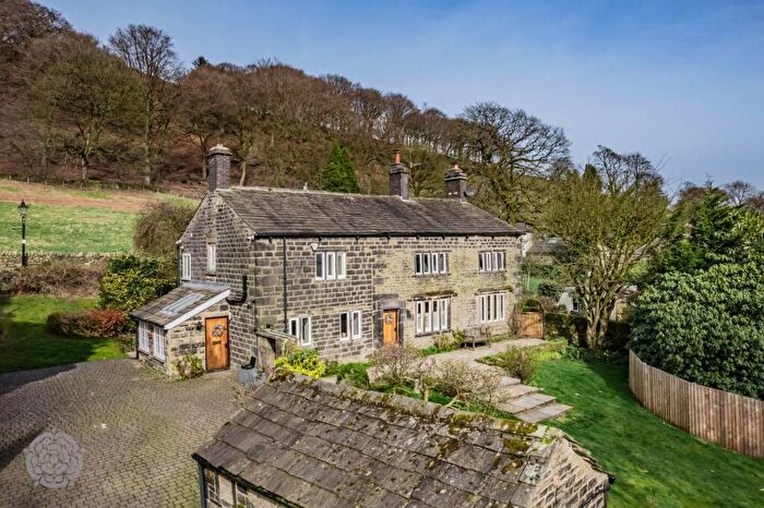 4 Bedroom Detached House For Sale In Cross Lane, Holcombe, BL8