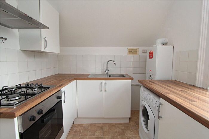 Studio To Rent In Leopold Road, London, W5