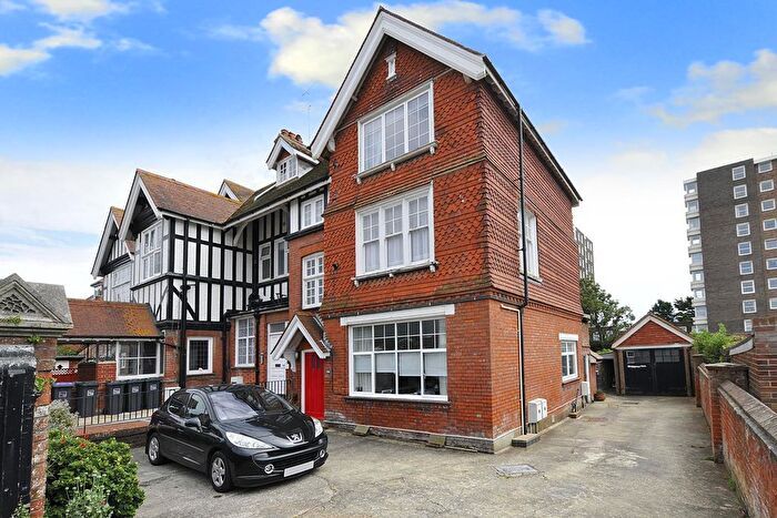 1 Bedroom Flat To Rent In Bath Road, Worthing, BN11