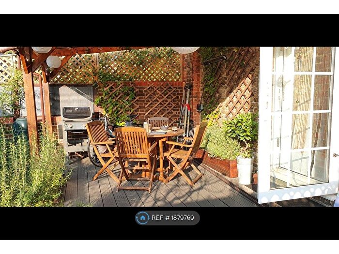 1 Bedroom Flat To Rent In New King Street, London, SE8