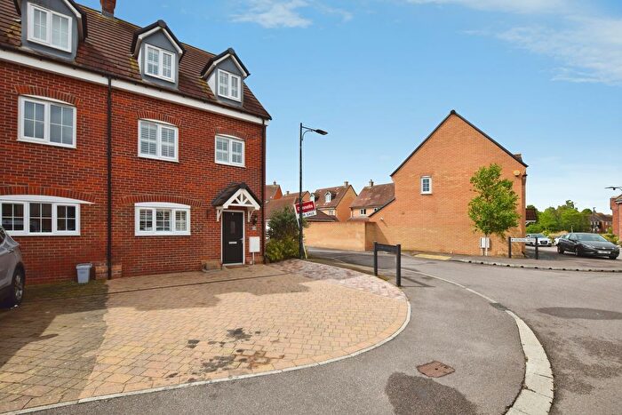 4 Bedroom Property To Rent In Piper Lane, Wixams, Bedfordshire, MK42