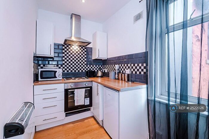 1 Bedroom Flat To Rent In Tyldesley Road, Blackpool, FY1