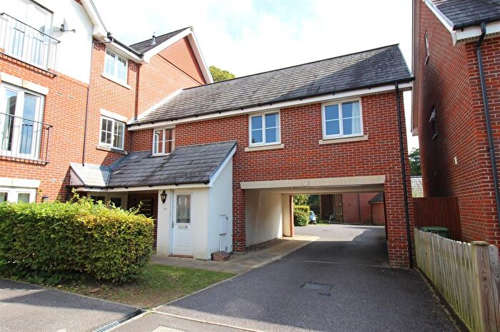2 Bedroom Property For Sale In Royal Drive, Bordon, GU35