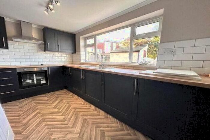 3 Bedroom Property To Rent In High Street, Durham, DH1