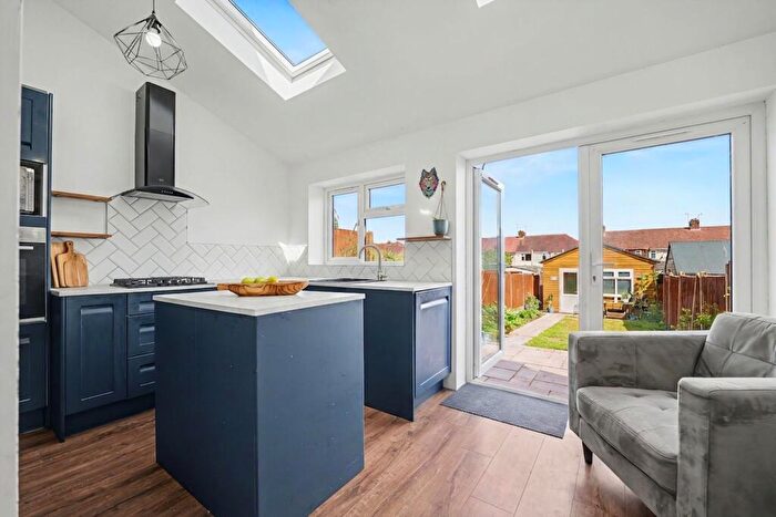 3 Bedroom Terraced House For Sale In Honiton Road, Coventry, CV2