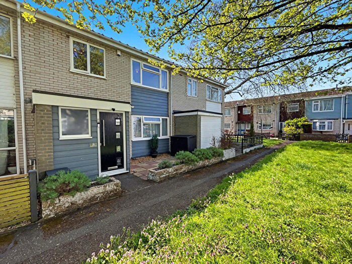 3 Bedroom Terraced House For Sale In Burton, Christchurch, BH23