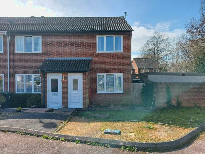 2 Bedroom End Of Terrace House To Rent In Sebastian Grove, Waterlooville, Hampshire, PO7