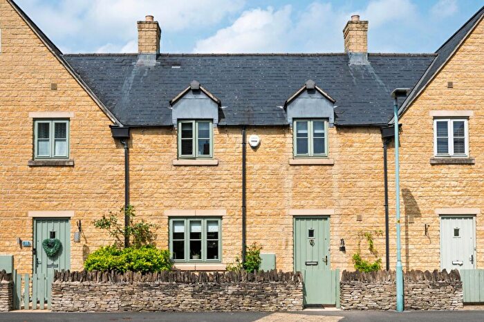 3 Bedroom Terraced House For Sale In Barnsley Way, Bourton-On-The-Water, GL54