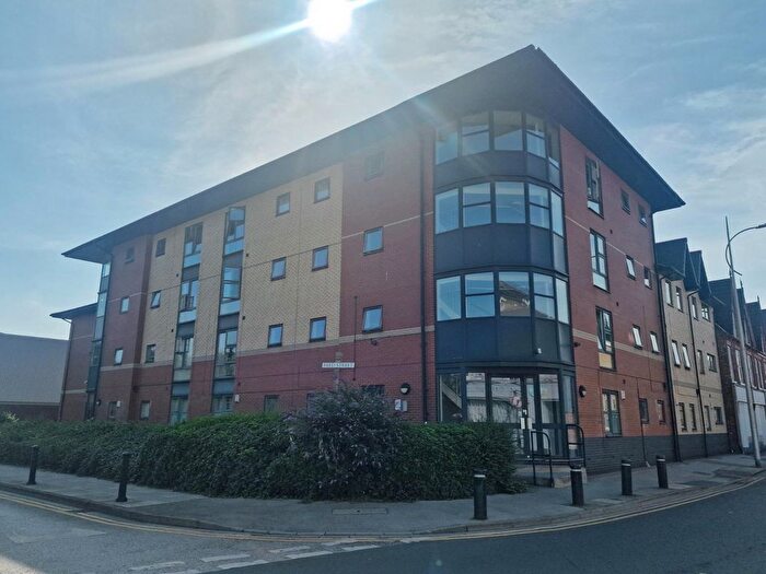 1 Bedroom Flat To Rent In Reed Street, Hull, East Riding Of Yorkshi, HU2