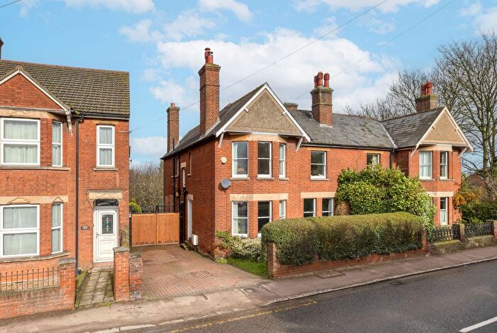4 Bedroom Semi Detached House For Sale In Upper Tilehouse Street, Hitchin, SG5