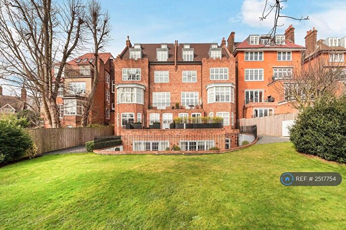 3 Bedroom Flat To Rent In Lyndhurst Road, Hampstead, NW3