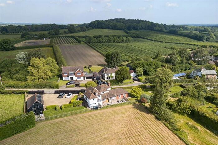 5 Bedroom Detached House For Sale In The Old Plough, Shottenden, CT4