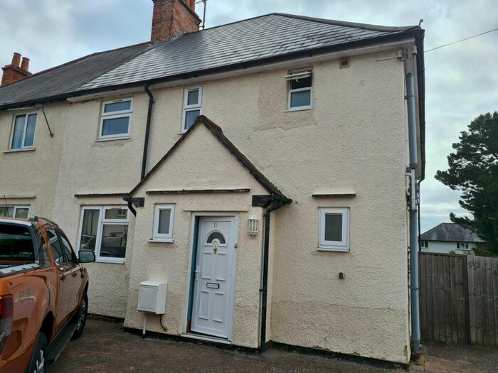 6 Bedroom Semi-Detached House To Rent In Addison Crescent, Oxford, OX4