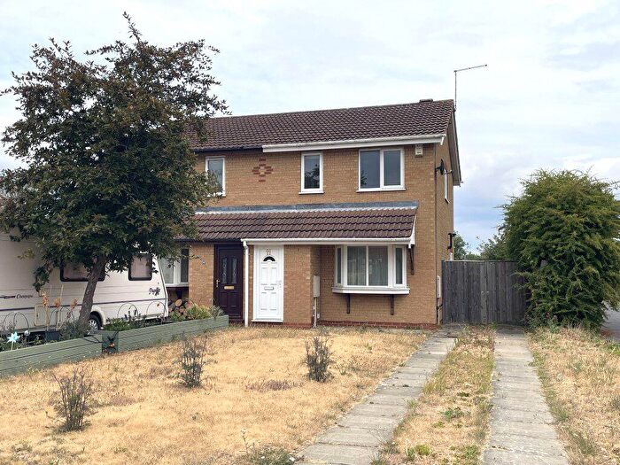 3 Bedroom Semi Detached House For Sale In Christopher Close: Dogsthorpe, PE1