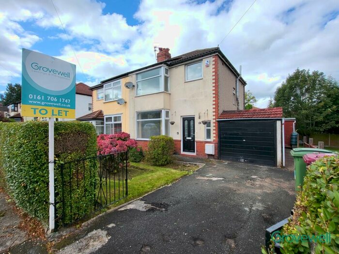 3 Bedroom Semi-Detached House To Rent In Silverdale Road, Farnworth, Bolton, BL4