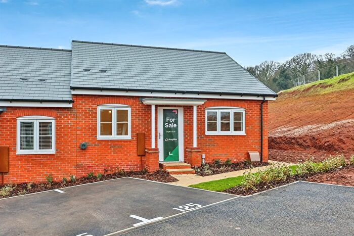 2 Bedroom Semi-Detached Bungalow For Sale In Rose Way, Edwalton, Nottingham, NG12