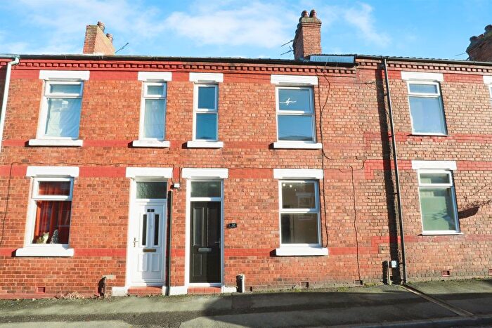 4 Bedroom Terraced House For Sale In Bond Street, Winnington, Northwich, CW8