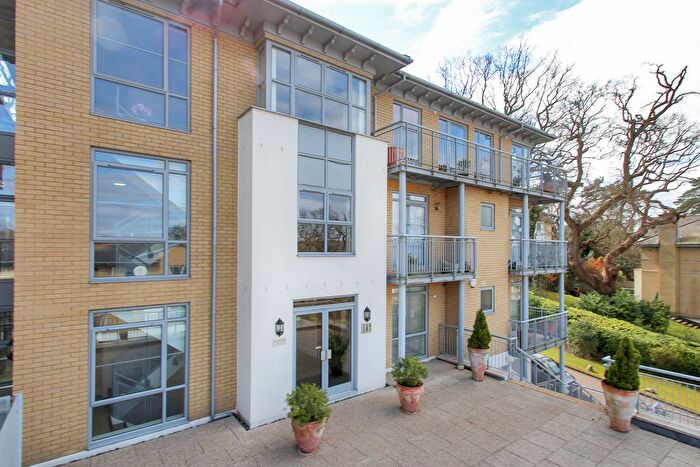 2 Bedroom Flat To Rent In Linden Fields, Tunbridge Wells, TN2