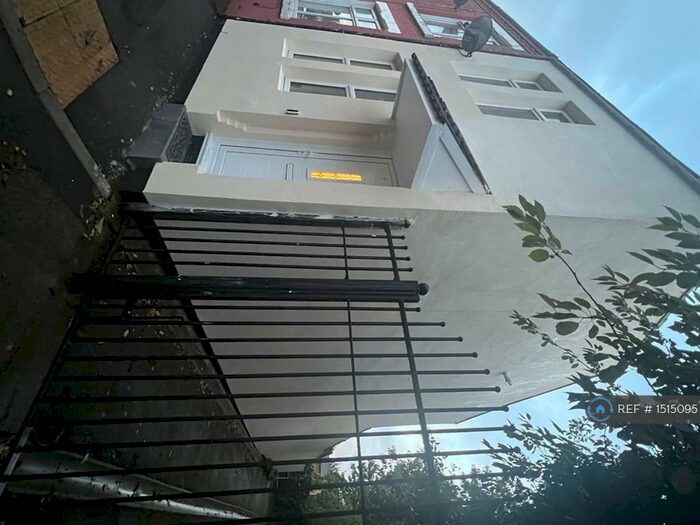 3 Bedroom End Of Terrace House To Rent In Lizmar Terrace, Manchester, M9