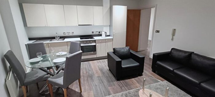 2 Bedroom Apartment To Rent In Apartment, Alexandra Tower, Liverpool, L3