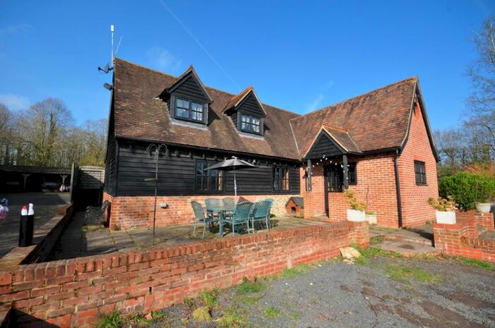 3 Bedroom Detached House To Rent In Soles Hill, Chilham, CT4