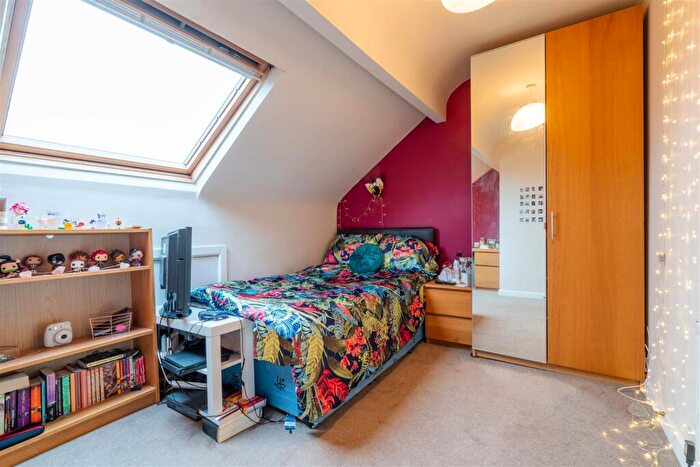 5 Bedroom House To Rent In Mulehouse Road, Crookes, Sheffield, S10